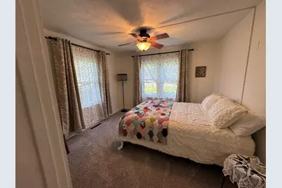618 S Lott Boulevard, Gibson City, IL 60936 - Photo 24