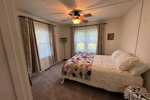 618 S Lott Blvd, Gibson City, IL 60936 - Photo 24