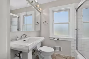 3128 Ernst St, Franklin Park, IL 60131 - Photo 12