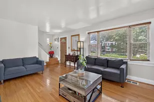 3128 Ernst St, Franklin Park, IL 60131 - Photo 2