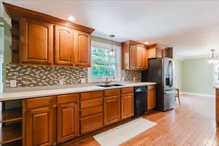 914 Hastings Dr, Bloomington, IL 61701 - Photo 12