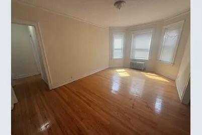 2105 Grove Avenue #202, Berwyn, IL 60402 - Photo 4