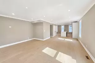 1905 W Huron St, Chicago, IL 60622 - Photo 6
