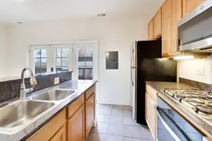 1328 W Fillmore St, Chicago, IL 60607 - Photo 12