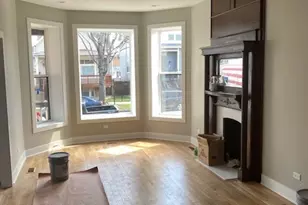 2428 N Rockwell St, Chicago, IL 60647 - Photo 2