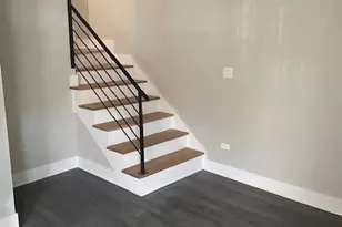 2428 N Rockwell St, Chicago, IL 60647 - Photo 10