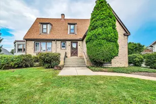 2610 Park Ln, Glenview, IL 60025 - Photo 1