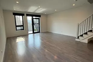 719 N Elizabeth St, Chicago, IL 60642 - Photo 6