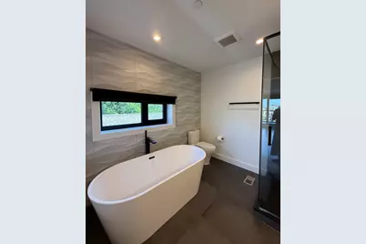 719 N Elizabeth Street #3N, Chicago, IL 60642 - Photo 22