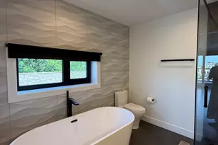 719 N Elizabeth St, Chicago, IL 60642 - Photo 22