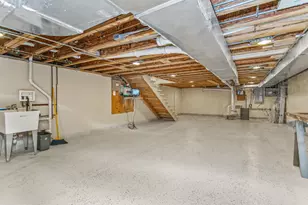 1436 N Orleans St, Chicago, IL 60610 - Photo 26