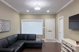3619 S Rockwell St, Chicago, IL 60632 - Photo 2