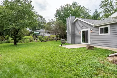 579 Phillips Circle, Antioch, IL 60002 - Photo 34