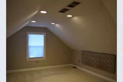 254 W Main Street, Carpentersville, IL 60110 - Photo 14