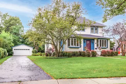 136 Washington Circle, Lake Forest, IL 60045 - Photo 2