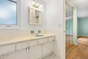 114 N Peartree Ln, Arlington Heights, IL 60004 - Photo 10