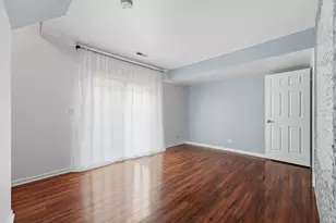 640 Four Seasons Blvd, Aurora, IL 60504 - Photo 22