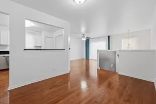 640 Four Seasons Blvd, Aurora, IL 60504 - Photo 6