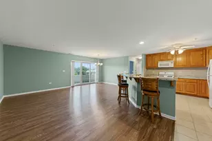 710 W 63rd St, Westmont, IL 60559 - Photo 4