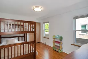 9521 S Sawyer Ave, Evergreen Park, IL 60805 - Photo 14