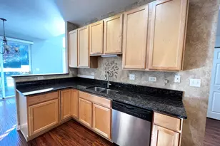 2936 Kentshire Cir, Naperville, IL 60564 - Photo 6