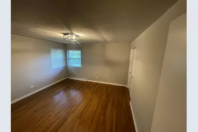 117 E 6th Avenue, Naperville, IL 60563 - Photo 10