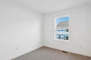 1385 Oakfield Ln, Pingree Grove, IL 60140 - Photo 16