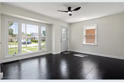1476 Forest Avenue, Calumet City, IL 60409 - Photo 2