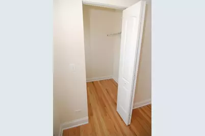 6834 N Ashland Boulevard #3, Chicago, IL 60626 - Photo 10