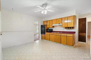 1420 N Hickory Ave, Arlington Heights, IL 60004 - Photo 10