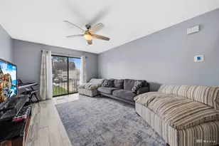 18590 Meadow Ln, Hazel Crest, IL 60429 - Photo 16