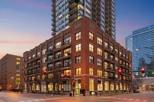 210 S Desplaines St, Chicago, IL 60661 - Photo 1