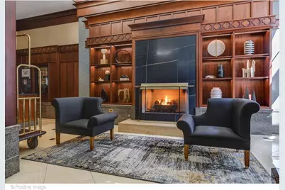 21 E Huron Street #3204, Chicago, IL 60611 - Photo 38