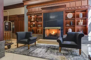 21 E Huron St, Chicago, IL 60611 - Photo 38