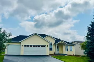 3063 Merseyshire Ln, Machesney Park, IL 61115 - Photo 2