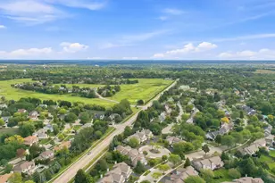 16 Cloverdale Ct, Algonquin, IL 60102 - Photo 36