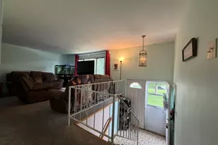 527 Edwin Dr, Bourbonnais, IL 60914 - Photo 4