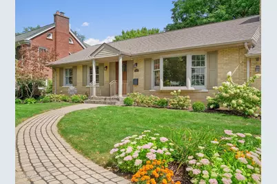 533 S Spring Avenue, La Grange, IL 60525 - Photo 2