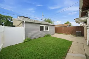 3798 W 76th Pl, Chicago, IL 60652 - Photo 24