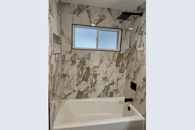144 N Pinecrest Road, Bolingbrook, IL 60440 - Photo 10
