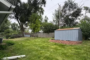 144 N Pinecrest Rd, Bolingbrook, IL 60440 - Photo 18