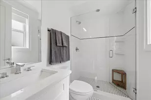 1923 N Damen Ave, Chicago, IL 60647 - Photo 26