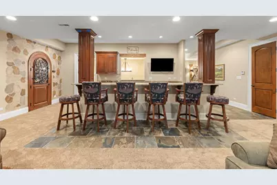 11954 Cross Creek Court, Burr Ridge, IL 60527 - Photo 20