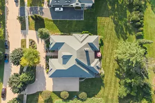 11954 Cross Creek Ct, Burr Ridge, IL 60527 - Photo 24
