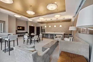 240 E Illinois St, Chicago, IL 60611 - Photo 32