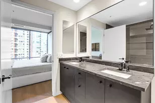 240 E Illinois St, Chicago, IL 60611 - Photo 20