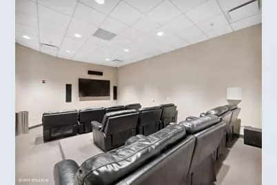 240 E Illinois Street #1102, Chicago, IL 60611 - Photo 36
