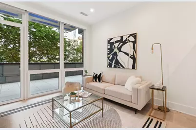 812 W Adams Street #205, Chicago, IL 60607 - Photo 2