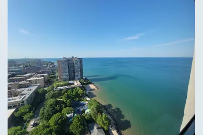 6171 N Sheridan Road #2805, Chicago, IL 60660 - Photo 2