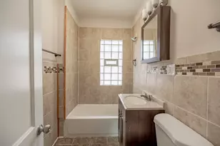 39 W 113th Pl, Chicago, IL 60628 - Photo 10